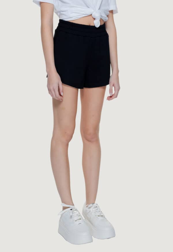 Guess Shorts Donna - Image 3